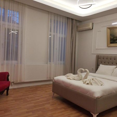 St Moscow Suites Taksim อิสตันบูล ภายนอก รูปภาพ
