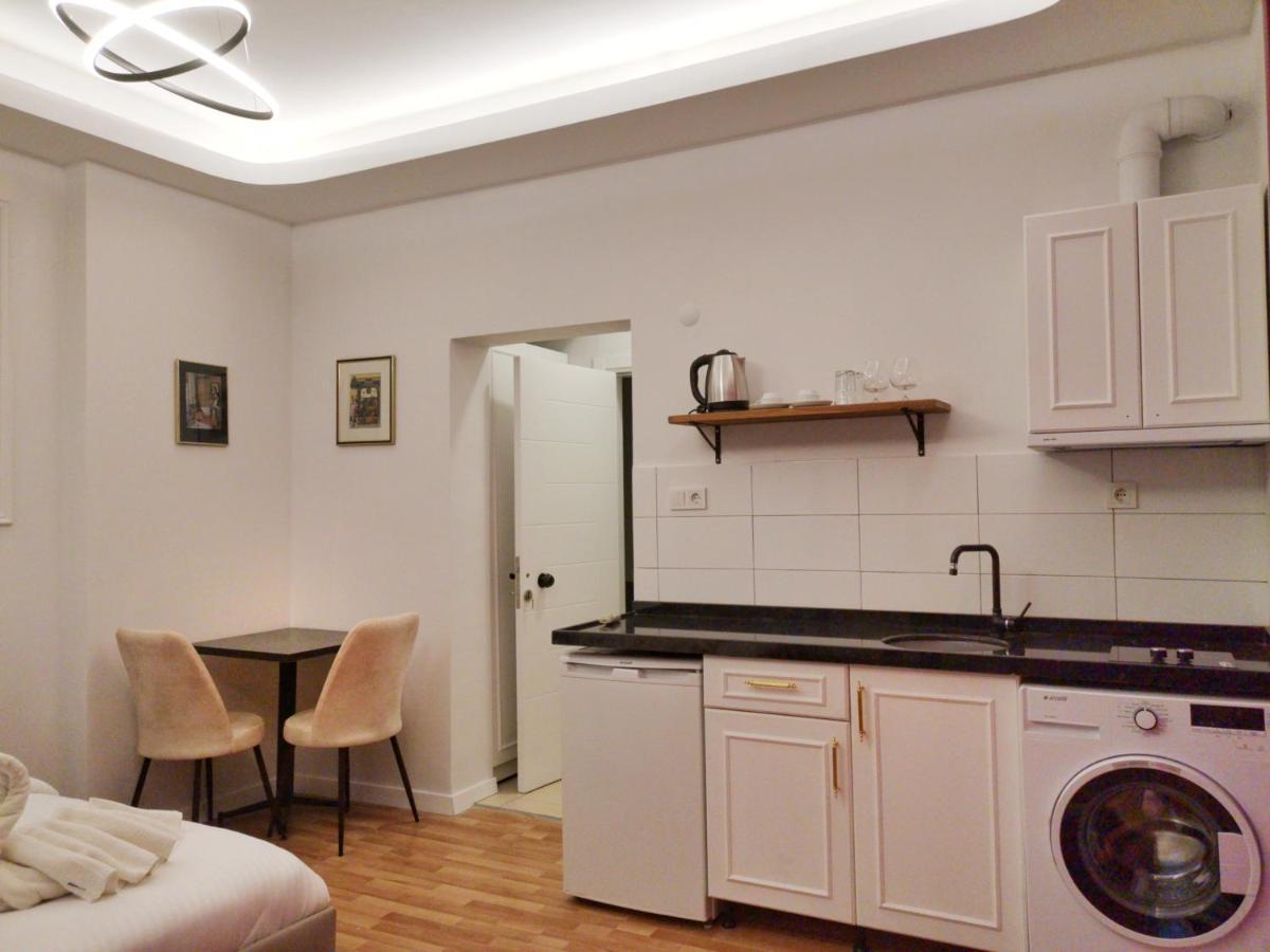 St Moscow Suites Taksim อิสตันบูล ภายนอก รูปภาพ